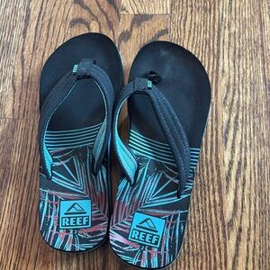 Boy reef flip flops